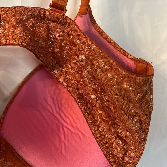 Lace Pink Victoria Secret Push Up Bra 36DD - Picture 3 of 5